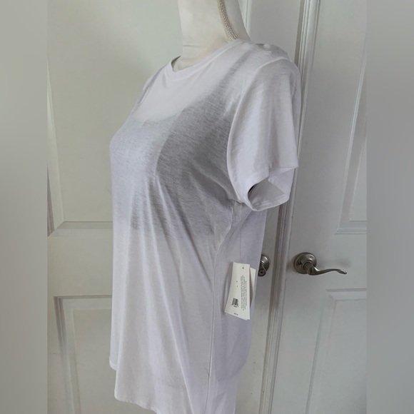 VINCE Essential Crewneck Tee. Size L. MSRP $80 - Picture 9 of 13